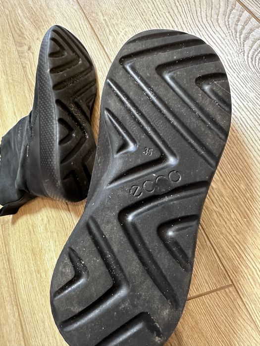 Сапоги Ecco  34-35