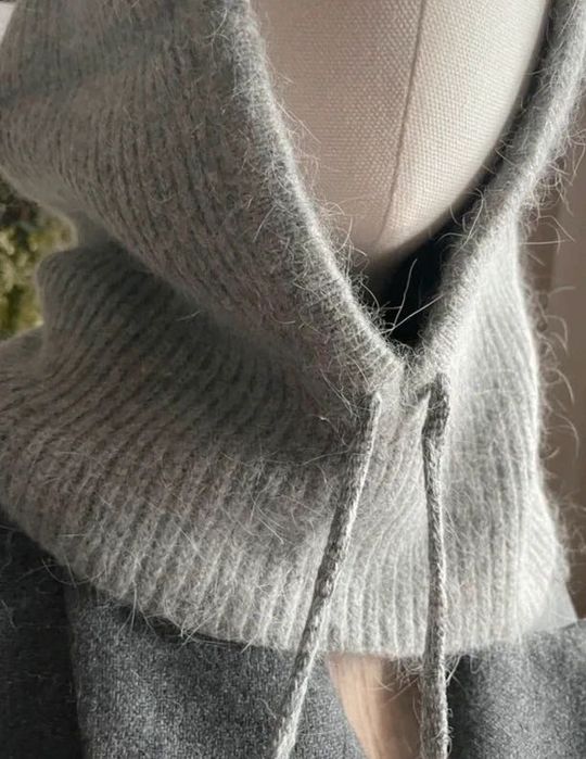 Szara wełniana balaklawa angora