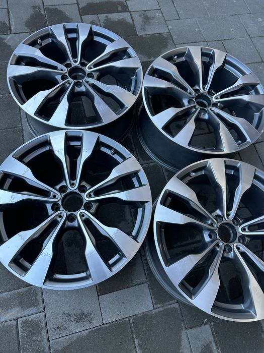 Диски литі різновильотні 5/112/20 Мерседес