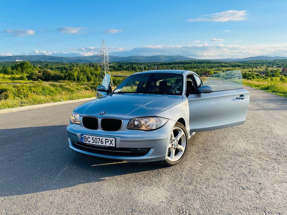 BMW 1 Series 2009 2.0 ідеальний стан