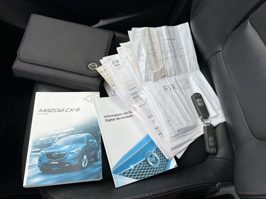 Mazda CX-5 2013 р. 2.2 дизель. Автомат. Повний привід.  Свіжопригнана