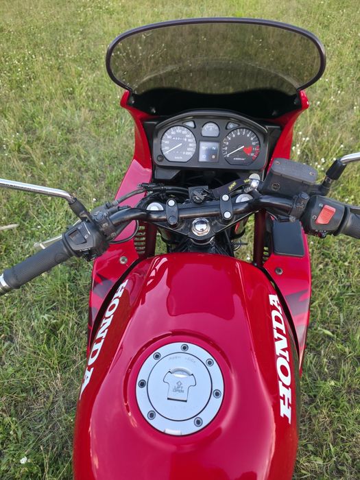 Мотоцикол HONDA cb 500 s