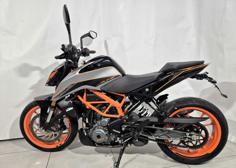 KTM 390 DUKE jak nowy zarejestrowany