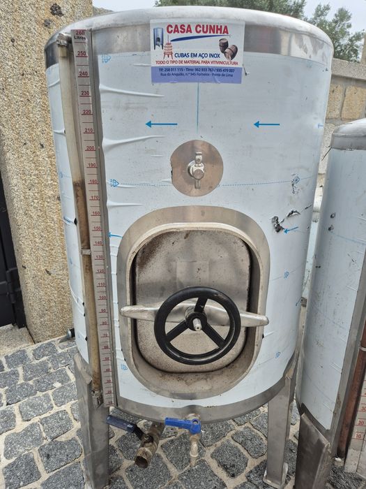 Três cubas em inox