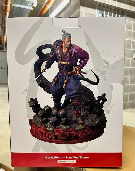 Figurka Wiedźmin Geralt Ronin -  Lone Wolf Figure