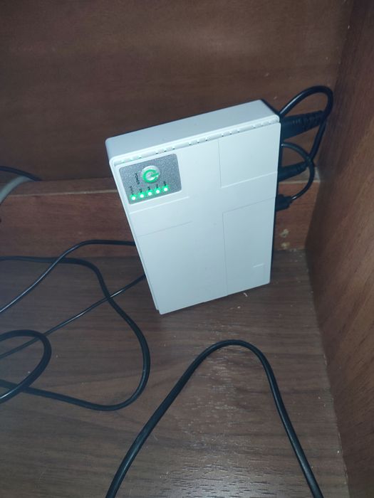 Міні UPS DC1018P, безперебійник Перепаковка на новые акб