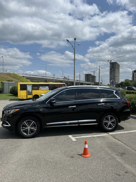 Infiniti QX60 продам
