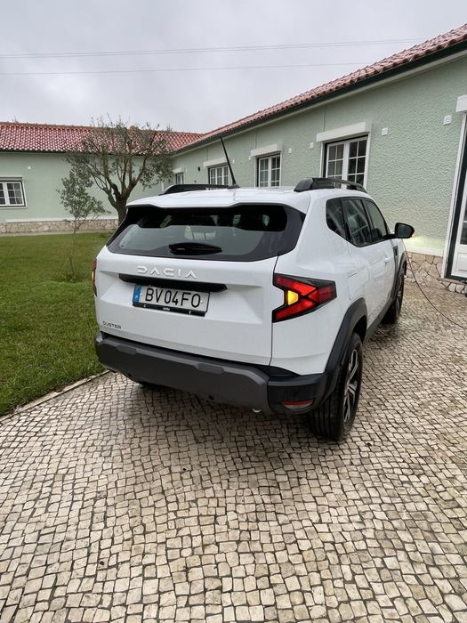 Dacia Duster 2025