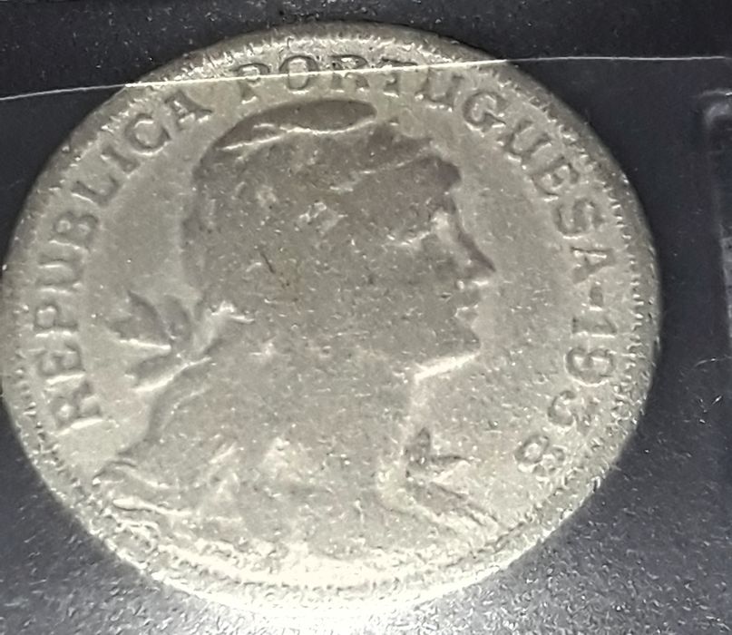 5x 50 centavos ,1928,1929,1935,1938 e 1930,raras,bom estado