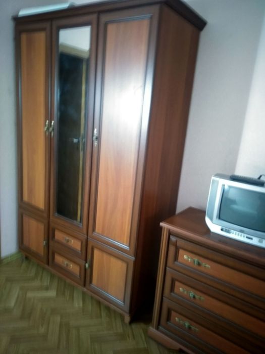 Здається кімната,метро Чернігівська та Лісова
