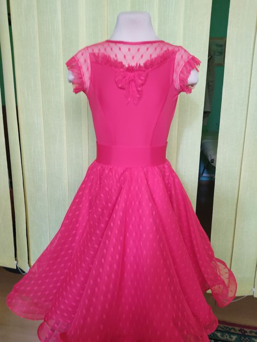 Плаття для бальних танців