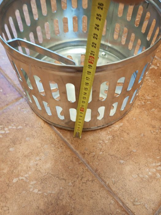 Продам контейнер з нержавіючої сталі.