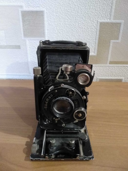 Фотоаппарат. Zeiss Ikon. Германия. Антиквариат. Интерьер