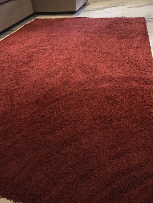 Tapete vermelho ADUM Ikea