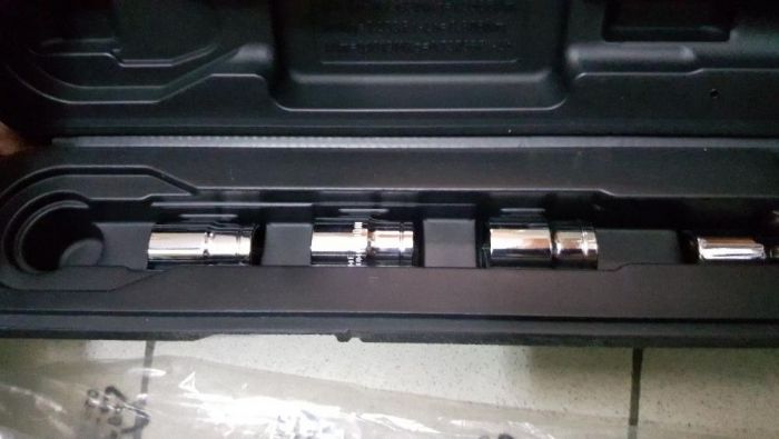 Chave dinanométrica 1/2" - capacidade 42 a 210 Nm