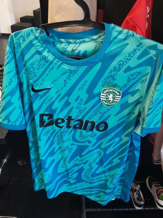 Relógios novos de marca