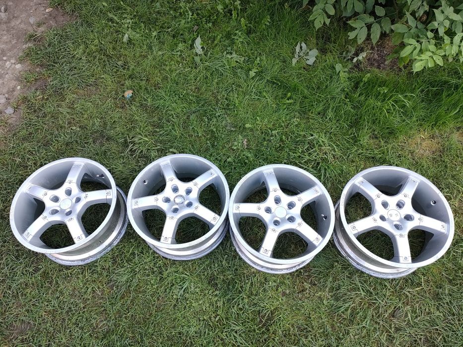 Wyjątkowe unikat felgi alu 5x112 17 cali MOMO audi VW Mercedes skoda