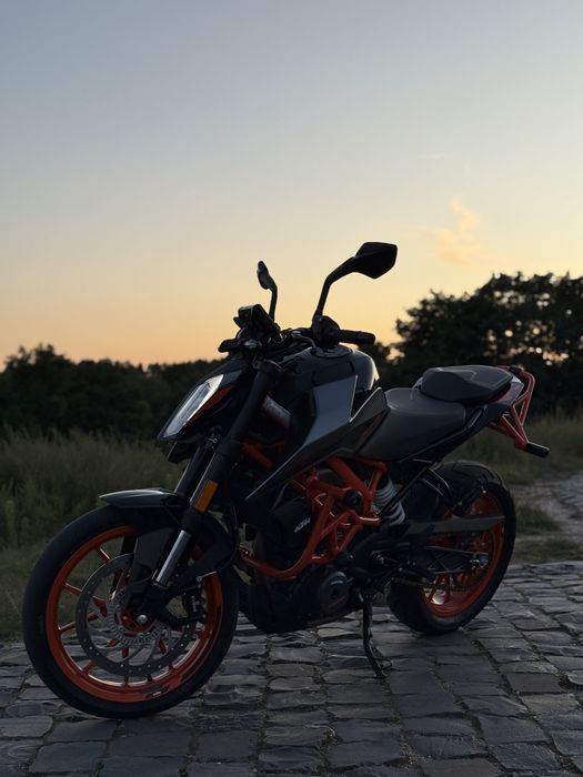 Ktm duke 390 2021
