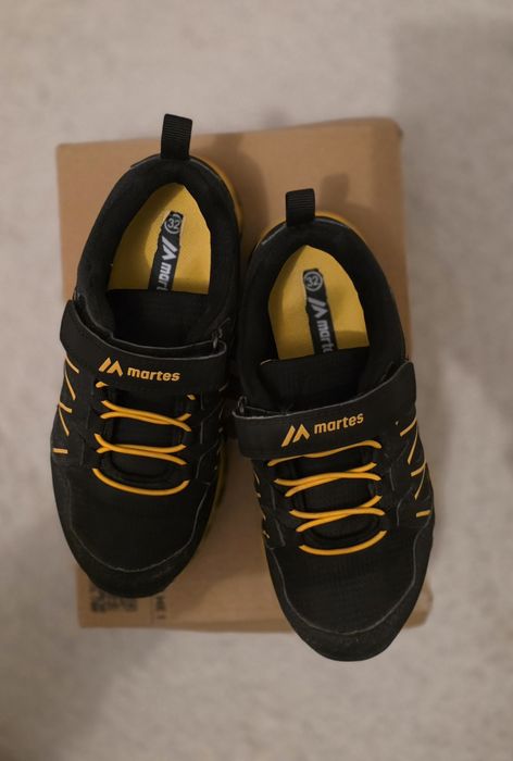 Buty chłopięce trekkingowe 32 stan bdb