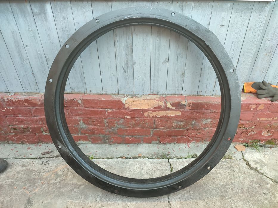 Поворотный круг прицепа  НефАЗ ГКБ 8350  8527 новый  пр -во СССР