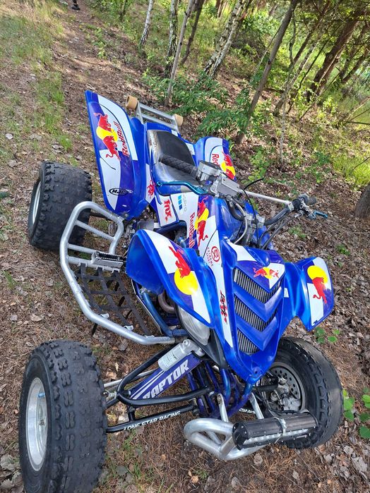 Yamaha raptor 660
