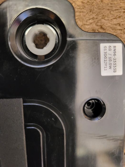 Samsung UE46F8000SL Głośniki