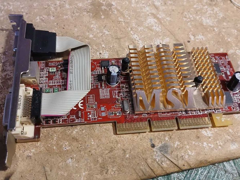 Ретро відеокарта MSI Radeon 9250 128MB AGP (RX9250-TD128)