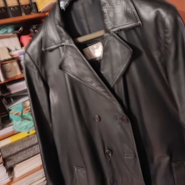 Casaco comprido em pele