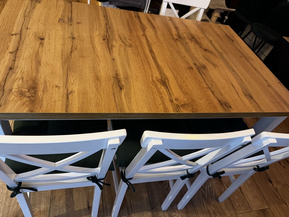 Stół jysk markskel 90x150/193 bialy/  dąb naturalny z krzesłami ejby 7x używane