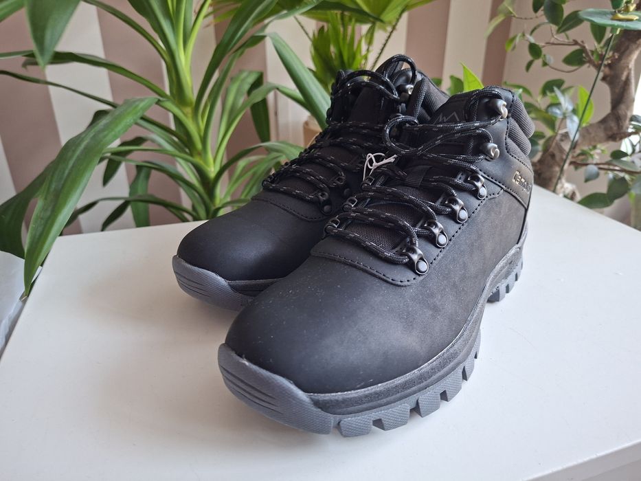 Nowe buty Campus r.43