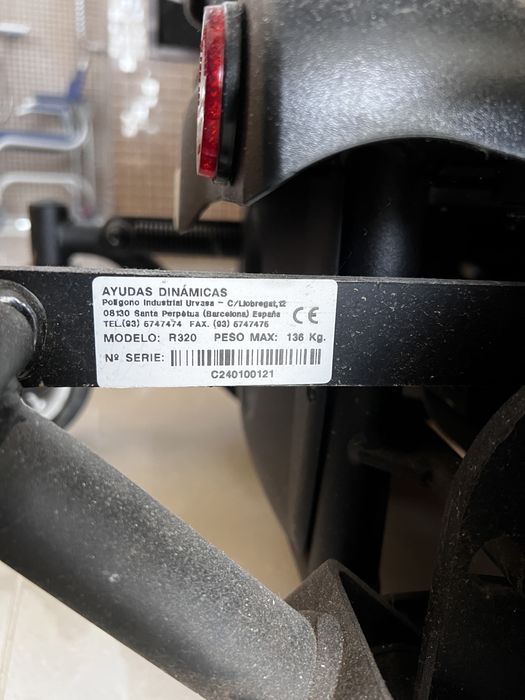 Cadeira de rodas elétrica r320