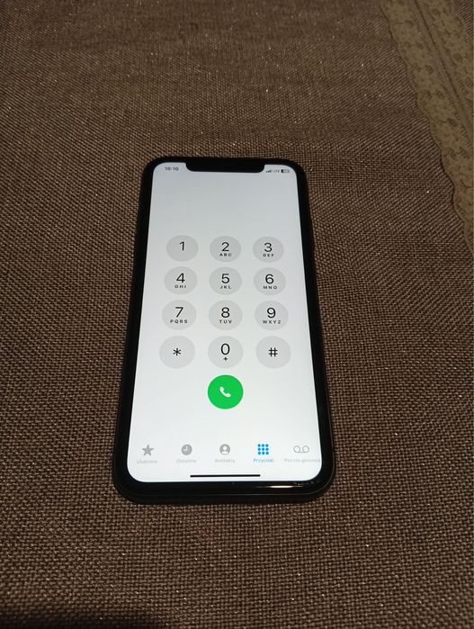 Iphone 11 64 GB Czarny z pudelkiem i zasilaczem