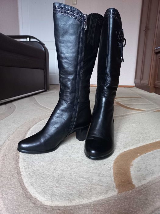 Сапоги жіночі шкіряні