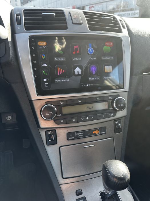 Toyota Avensis 2010 Webasto