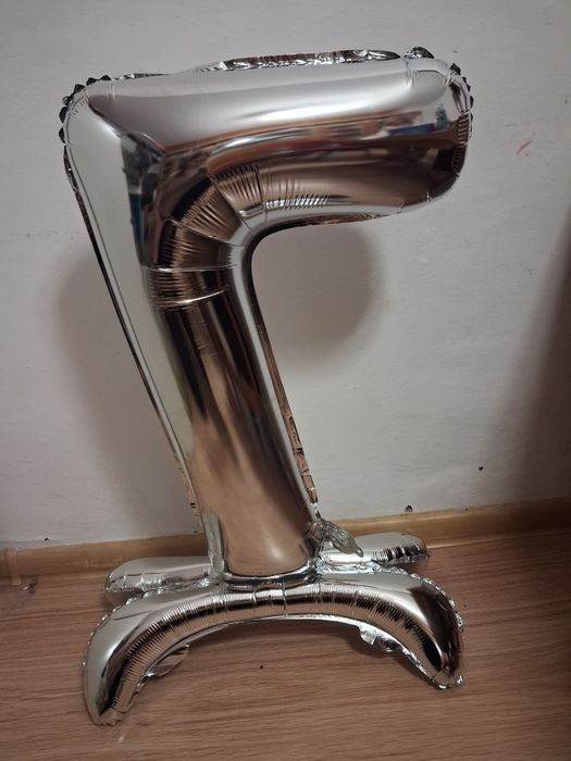 Balon cyfra 7 i świeczka