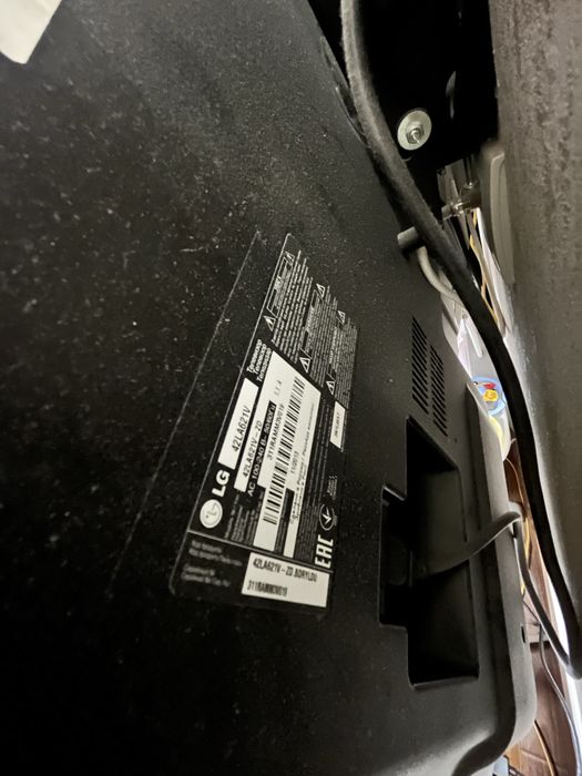 Телевізор LG smart смарт 42