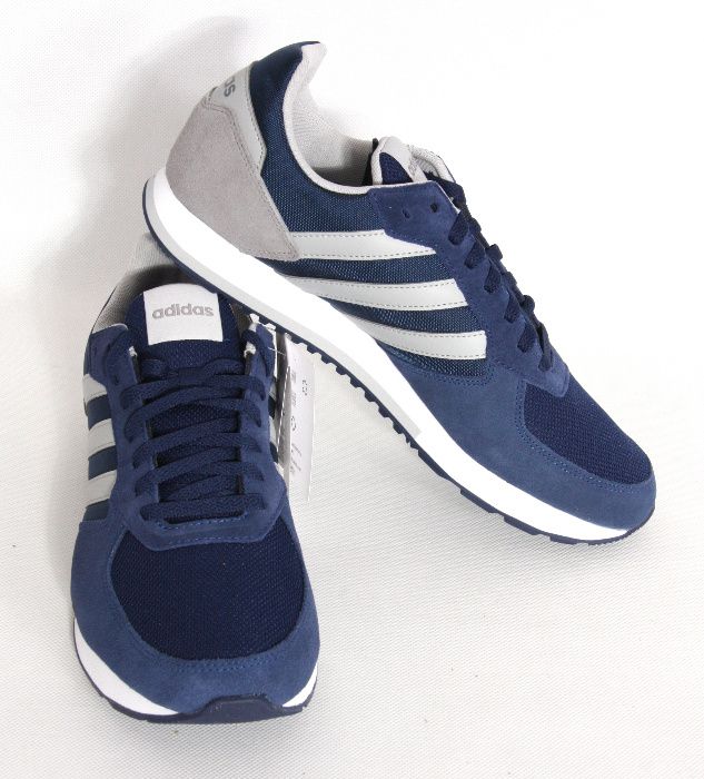 Buty ADIDAS 8K B44669.  Rozm 44 Nowe !!