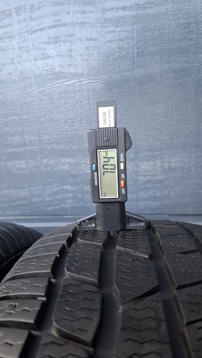 Continental 215/60 R16 ContiWinterContact 7 mm