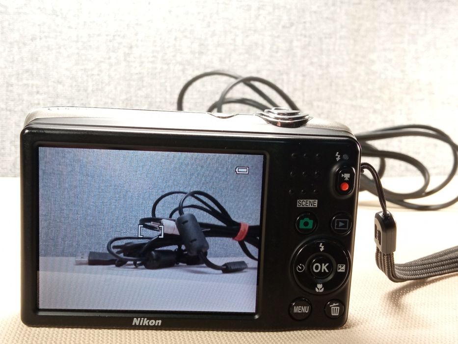 Nikon Coolpix L25 цифровой фотоаппарат (10 МП)