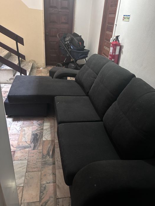 Sofa usado com long chase