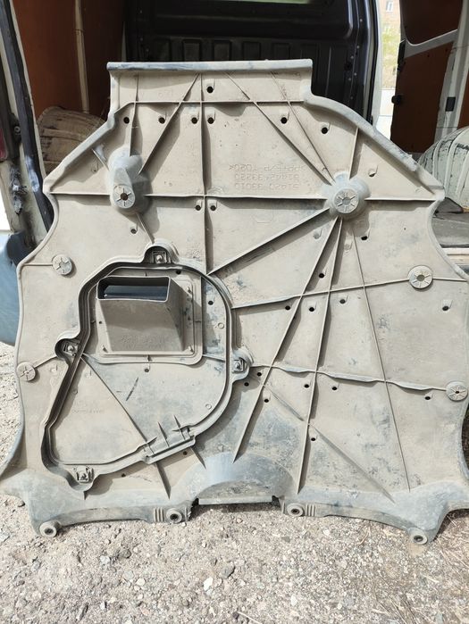 Захист поддону картера Toyota Camry 70