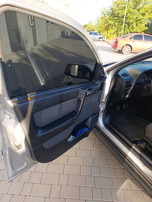 Opel Astra 1.8 бензин газ