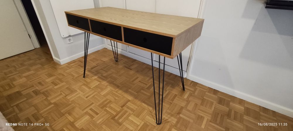 Secretaria de quarto