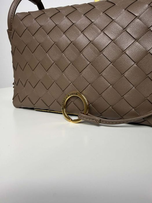 Piekna Torebka Bottega Veneta Loop