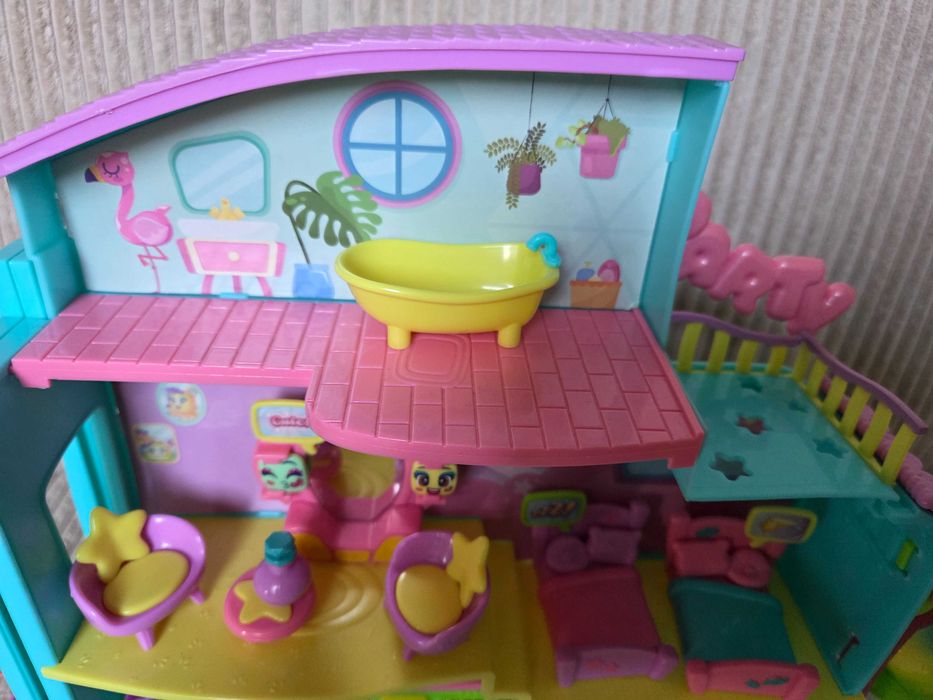 Domek moji pops house party