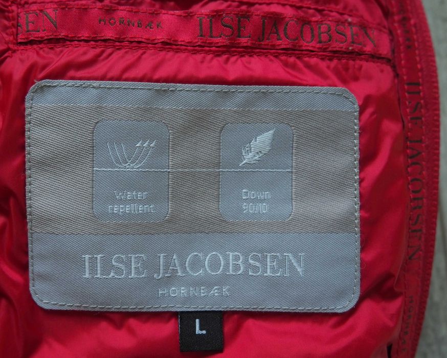Ilse Jacobsen_kurtka puchowa damska _red shiny_40