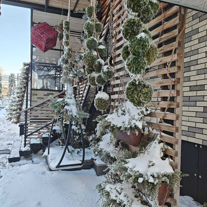 Апартаменти "LOFT" з терасою для відпочинку в Сарнах, подобова оренда