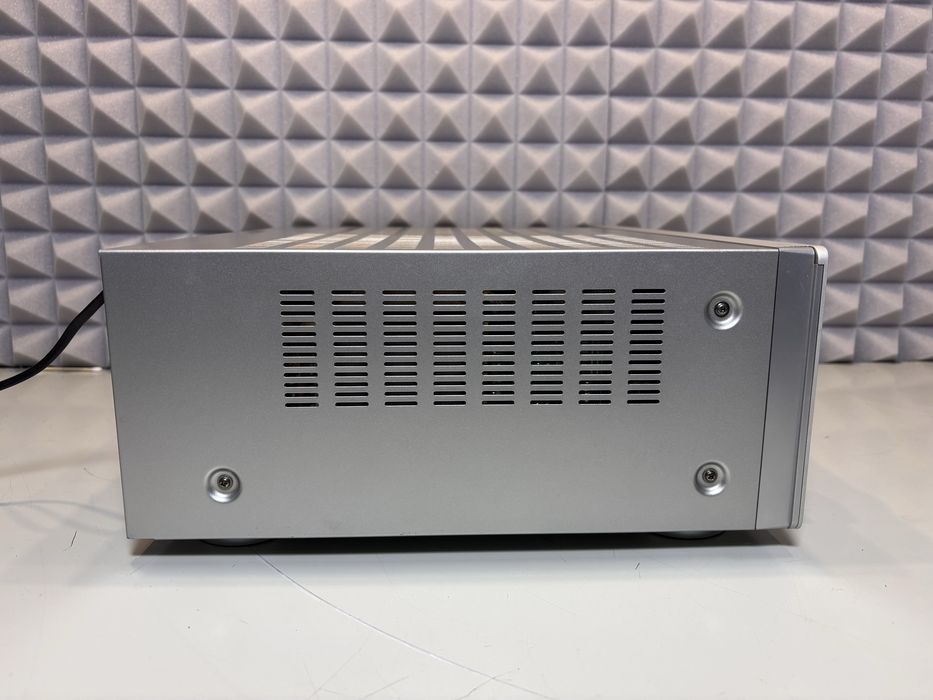 Amplituner Marantz SR 3001 + PILOT