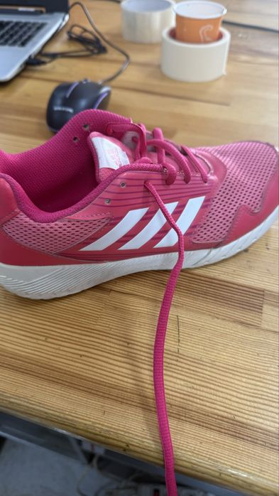 Кросовки Adidas 38.5 сеточка