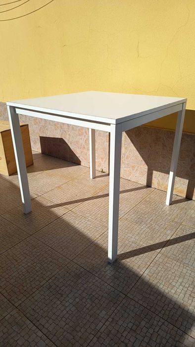 Mesa de refeição IKEA VIHALS